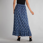 TAMSY 100% Viscose Snowflake Pattern Skirt (Size 8) - Navy Blue