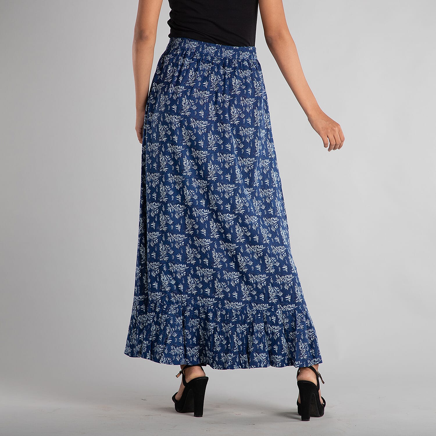 TAMSY 100% Viscose Snowflake Pattern Skirt (Size 8) - Navy Blue
