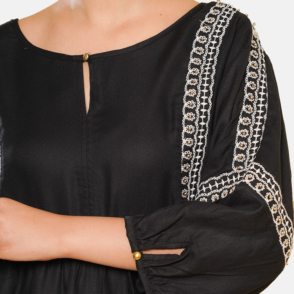 TAMSY Embroidered Top (Size L, 16-18) - Black