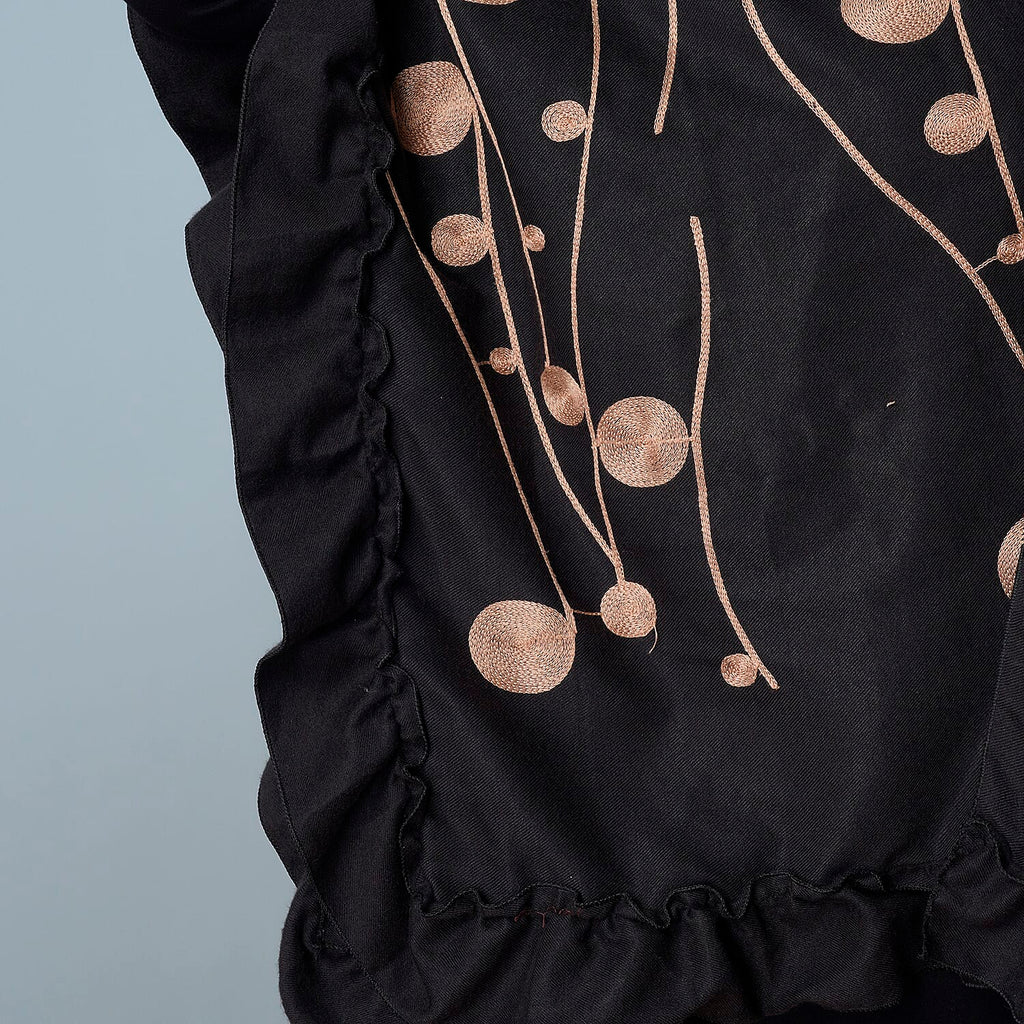TAMSY Circular and Line Embroidered Kimono (Size 95x83 Cm) - Black & Khaki