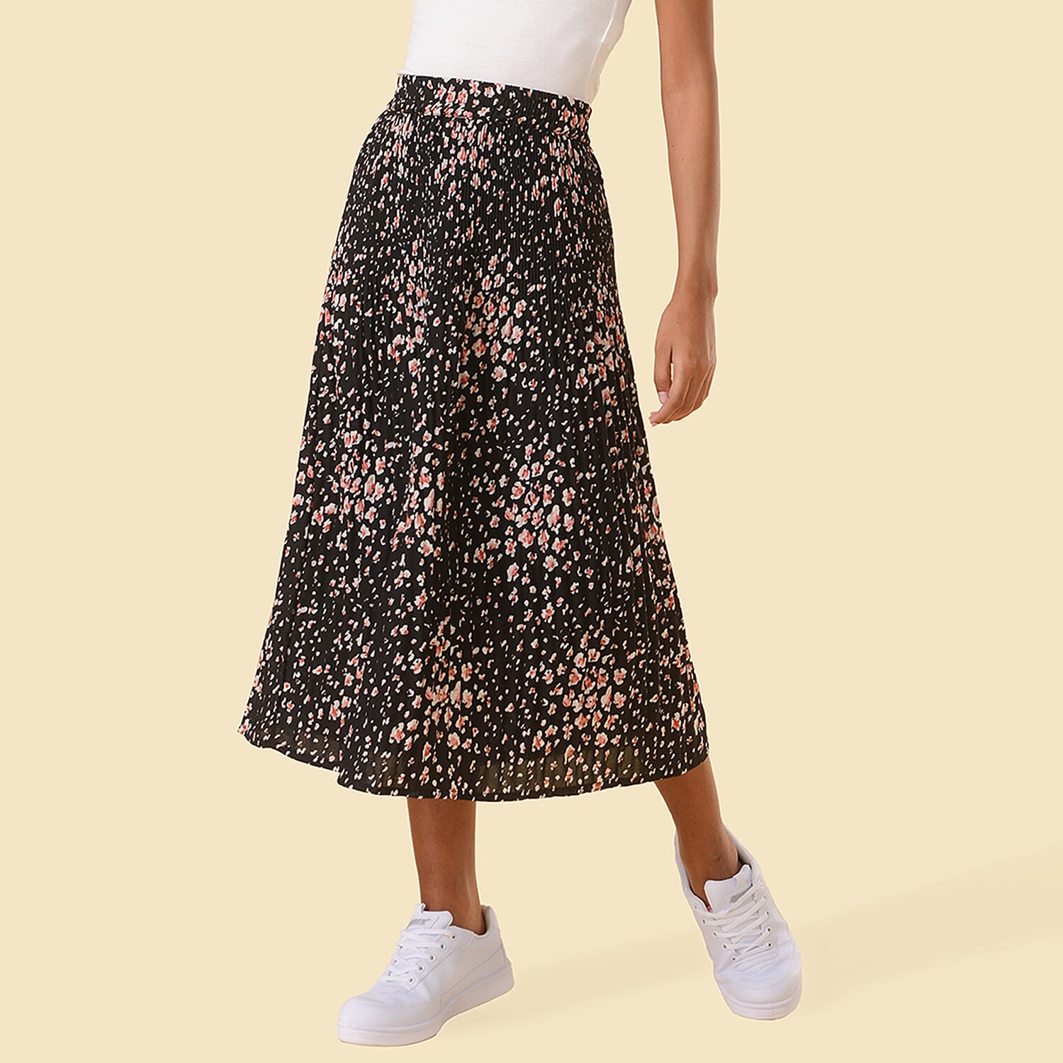 TAMSY Floral Pattern Skirt (Size S,8 - 10) - Black
