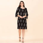 TAMSY 100% Viscose Peacock Pattern Midi Dress (Size 24) - Black & White