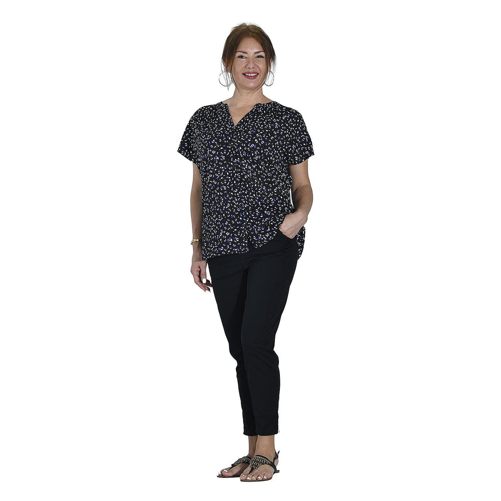 TAMSY Printed V-Neck Short Sleeves Blouse (Size M) - Black