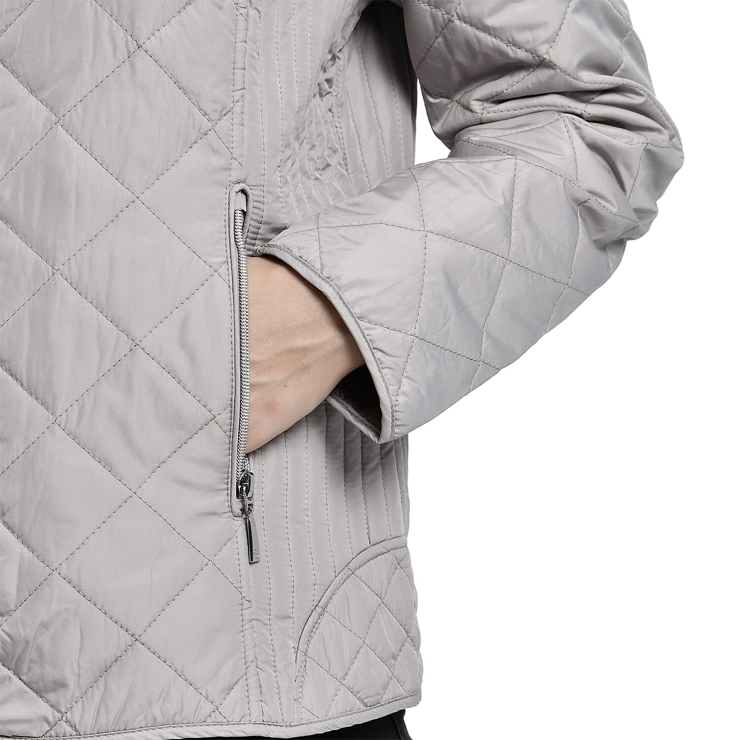 TAMSY Quilted Pattern Padded Jacket (Size 22) - Light Grey