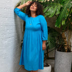 TAMSY 100% Viscose Crew Neck Mid Dress (Size 16) - Blue