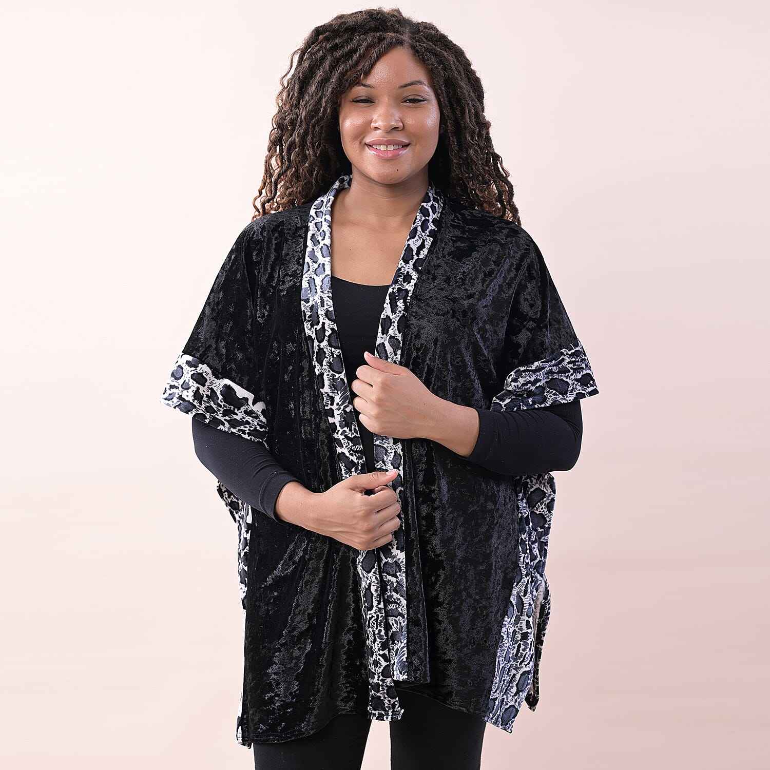 TAMSY Velvet Kimono with Leopard Print Border (Size 70x75 Cm) - Black - Grey