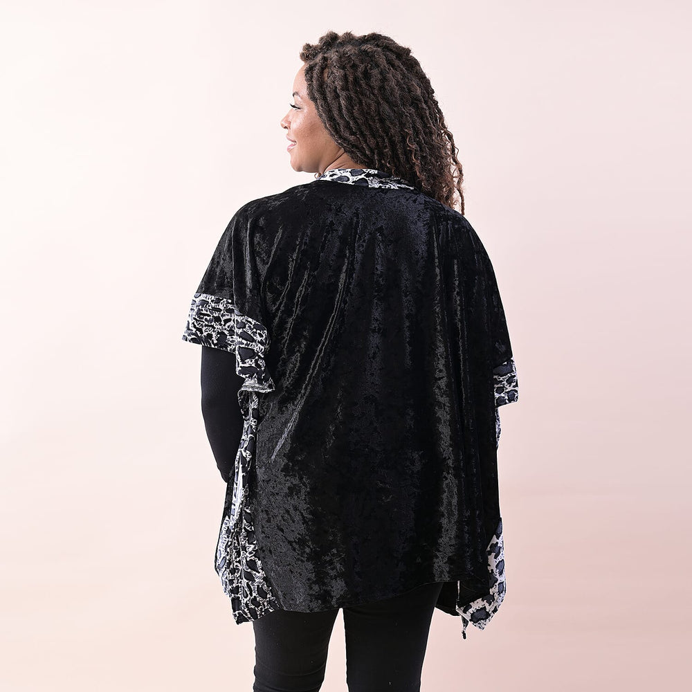 TAMSY Velvet Kimono with Leopard Print Border (Size 70x75 Cm) - Black - Grey