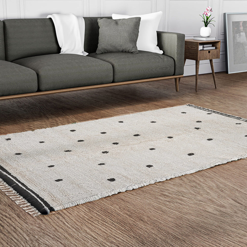 Handmade In India 100% Cotton Tufted Area Rug (Size 152 x 90 cm) - Cream