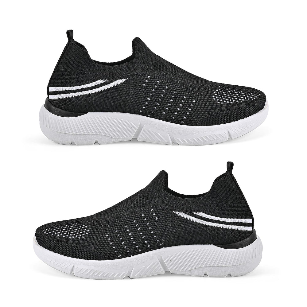 Stylish and Comfortable Non-Slip Breathable Knit Vented Trainers (Size UK 3) - Black & White