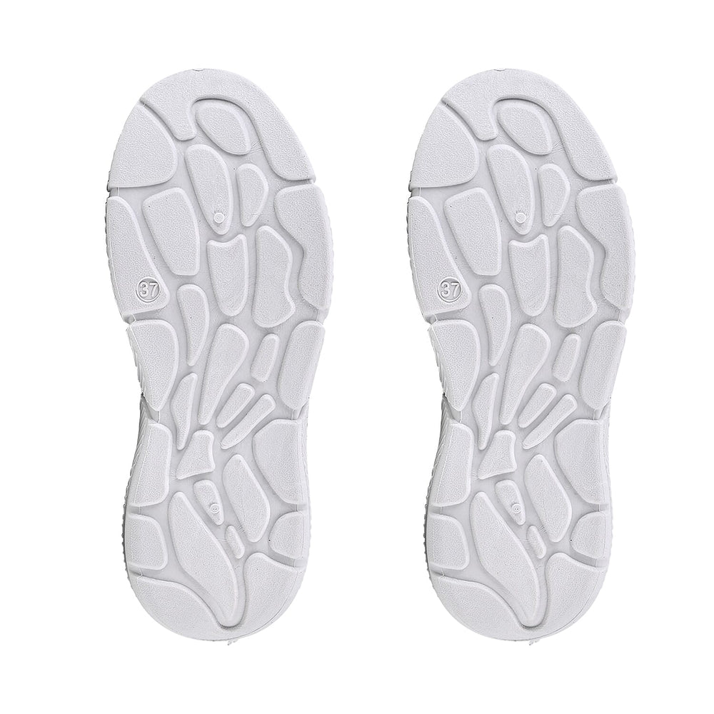 Stylish and Comfortable Non-Slip Breathable Knit Vented Trainers (Size UK 3) - Black & White