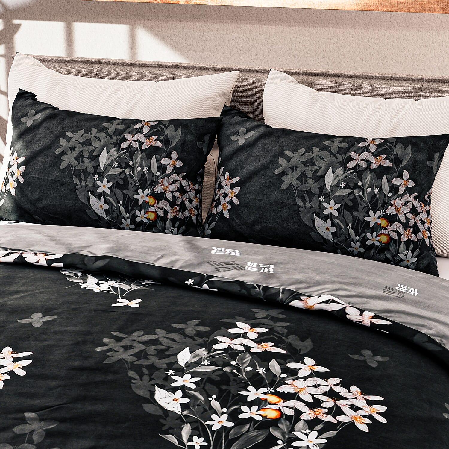 Polyester Printed Duvet Cover (Size 225x1 cm) - Charcoal & Grey