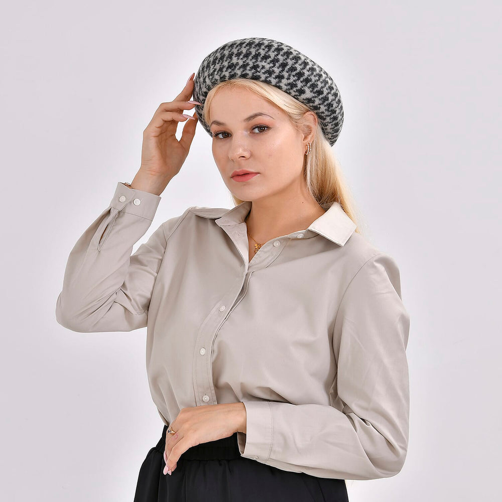 Woollen Houndstooth Pattern Beret Cap - Black (90% Wool)