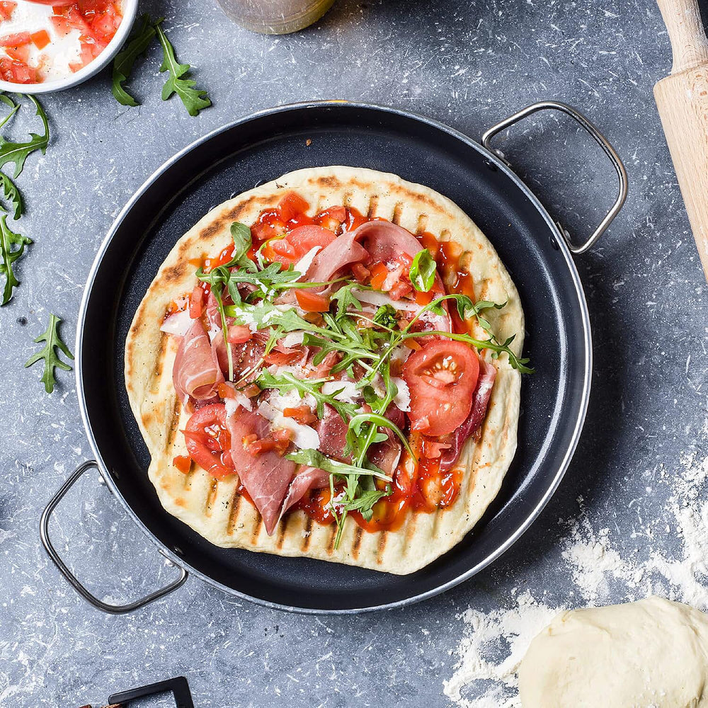 GreenPan Essentials Healthy Ceramic Non-Stick 28 cm Griddle 28cm - Non Stick, Utensil Safe, 1L Capacity - Induction Safe - Black
