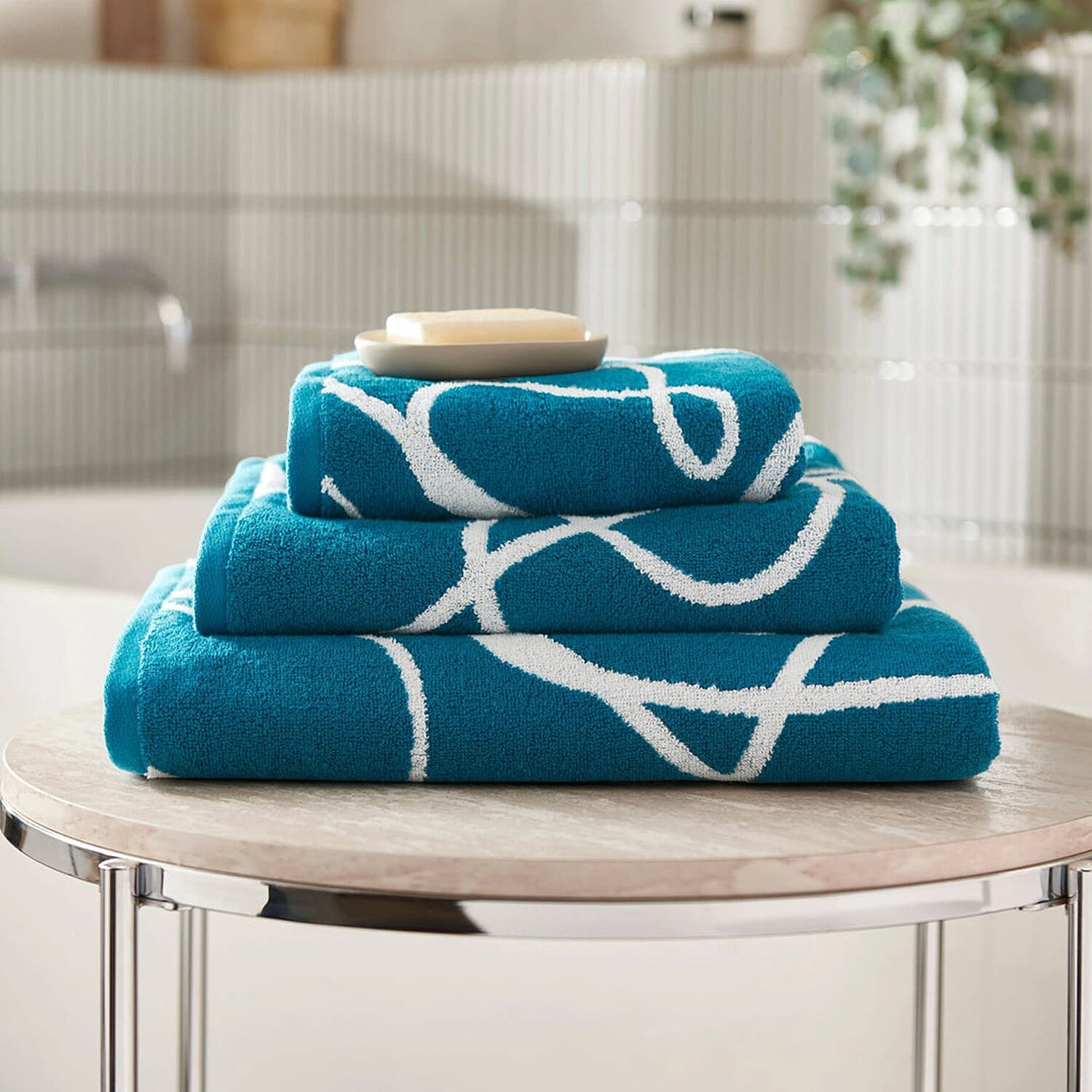 Copenhagen Home 100% Cotton Woven Abstract Line Pattern Jacquard Hand Towel (90x50CM) - Teal