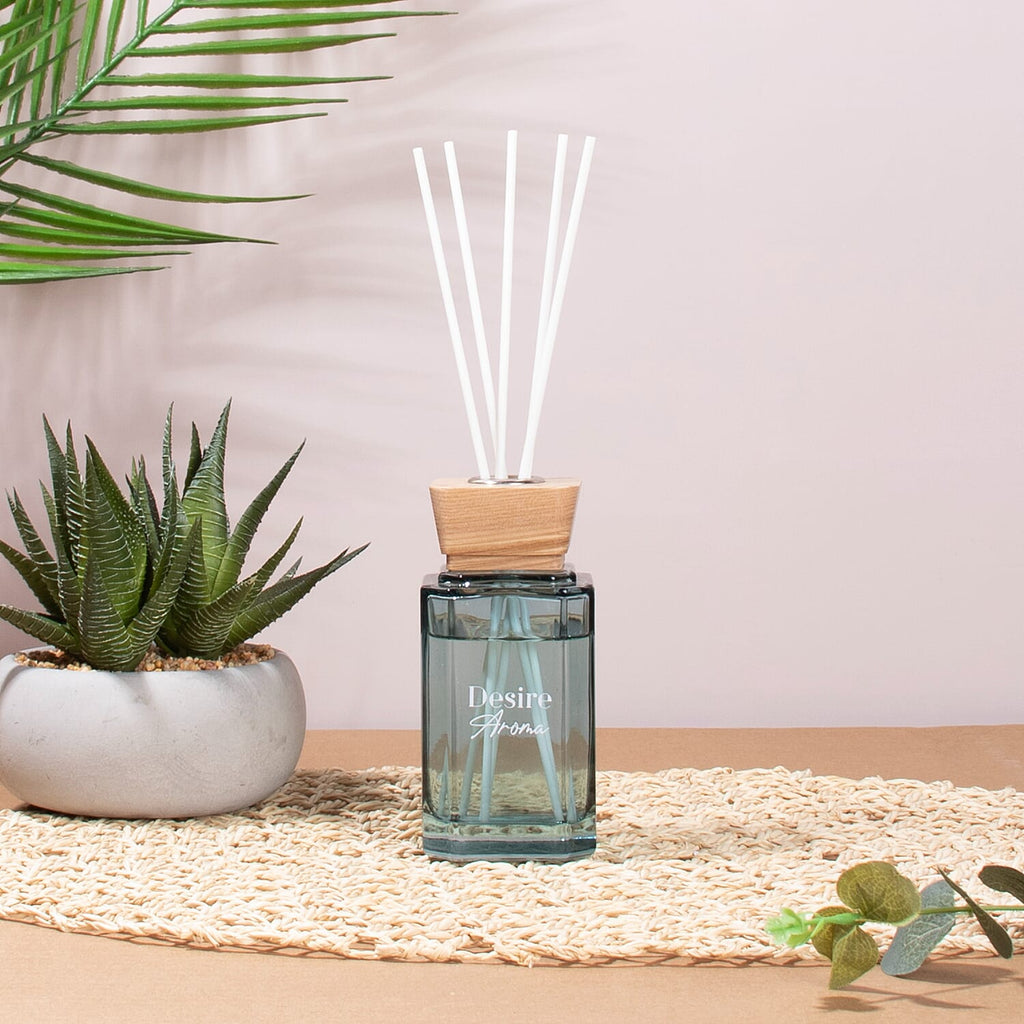 Oud & Sandlewood Luxury Reed Diffuser (200ml) - Blue