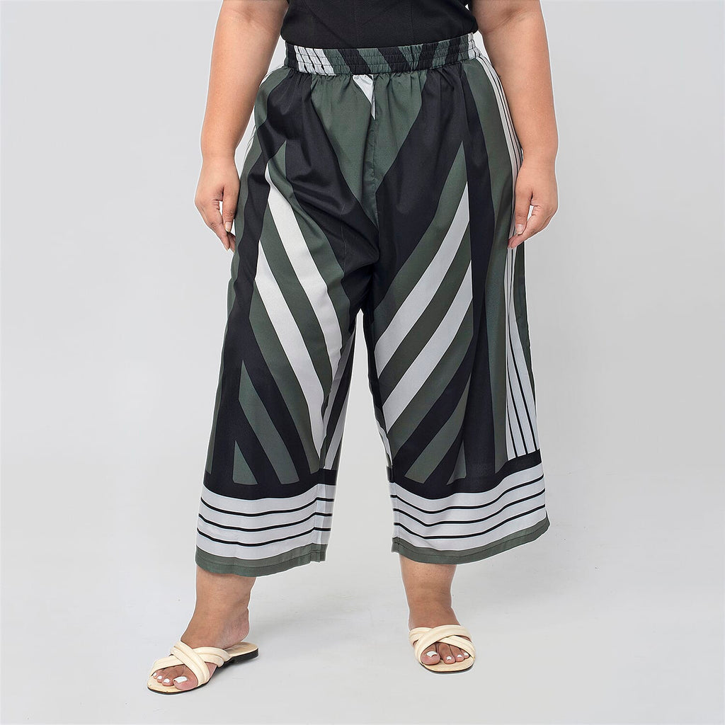 Printed Cropped Palazzo (Size XXL, Inside Leg Lenth 53 cm) -Chevron