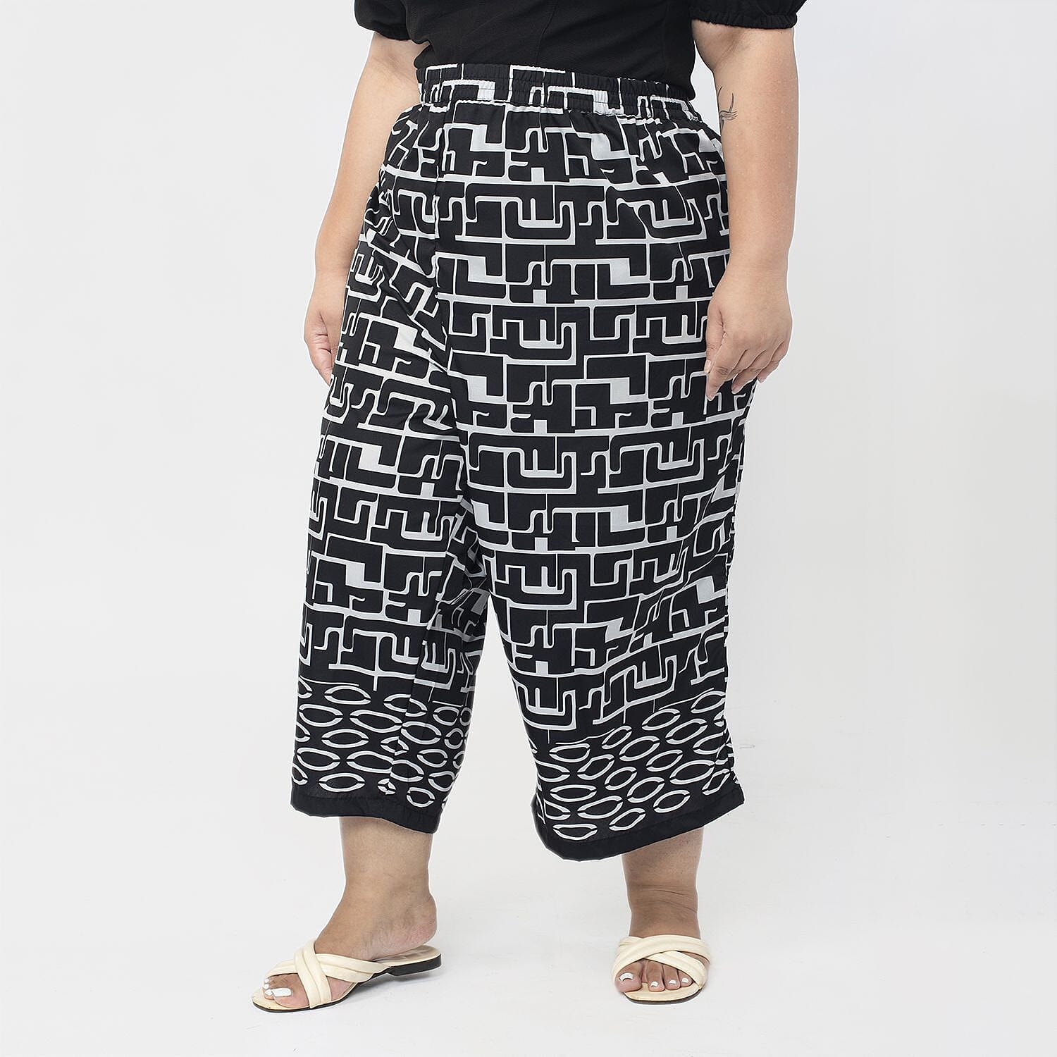 Printed Cropped Palazzo (Size XL,18 to 20) - Black & White