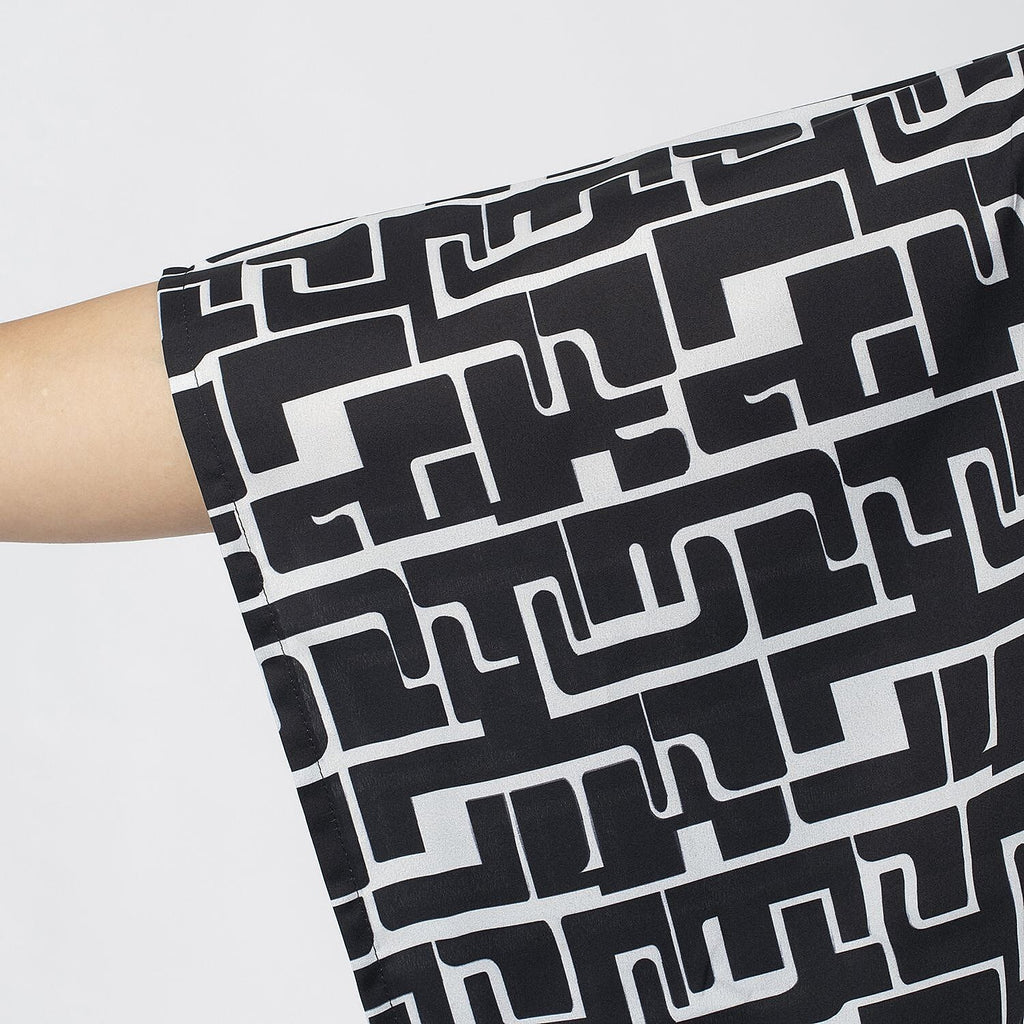 Tamsy Printed Top (Size XXL)- Black - White