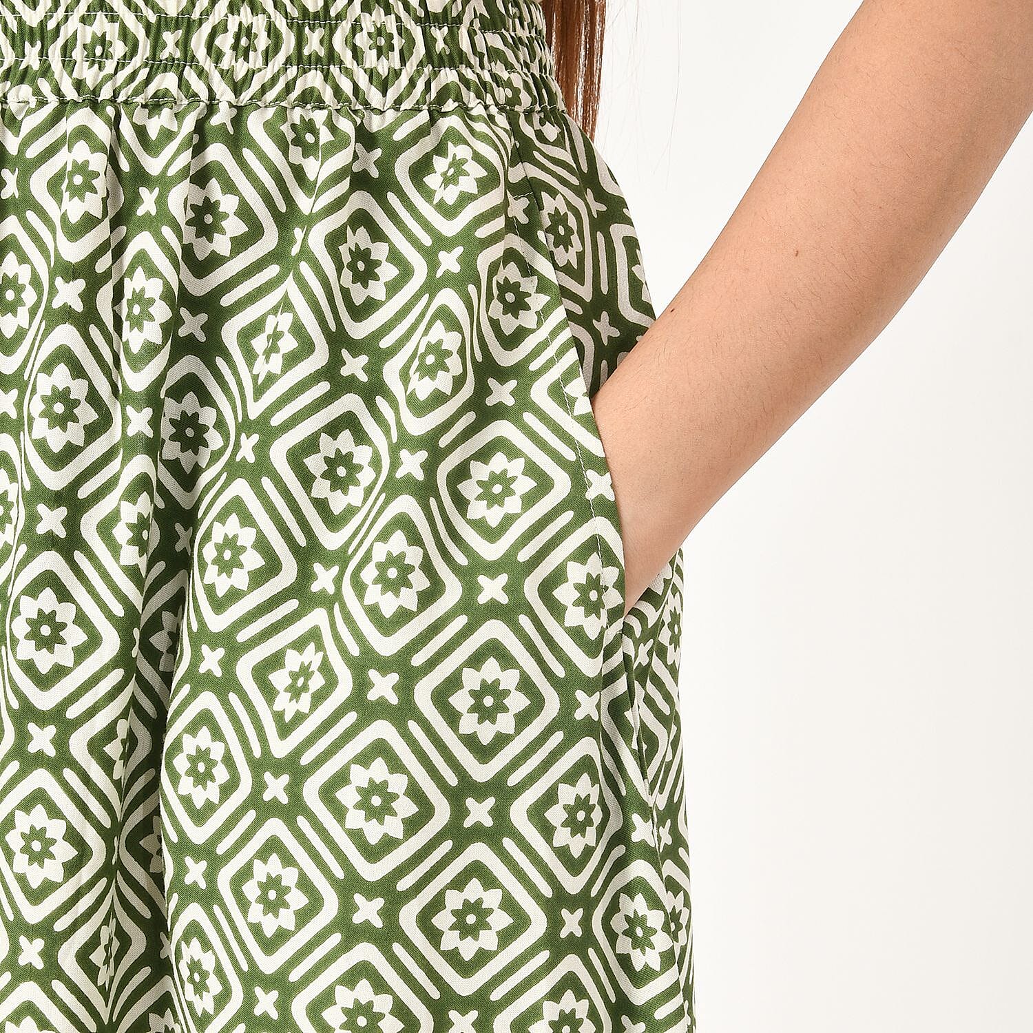TAMSY 100% Viscose Geometric Pattern Skirt with Elastic Waist (Size XL) - Green