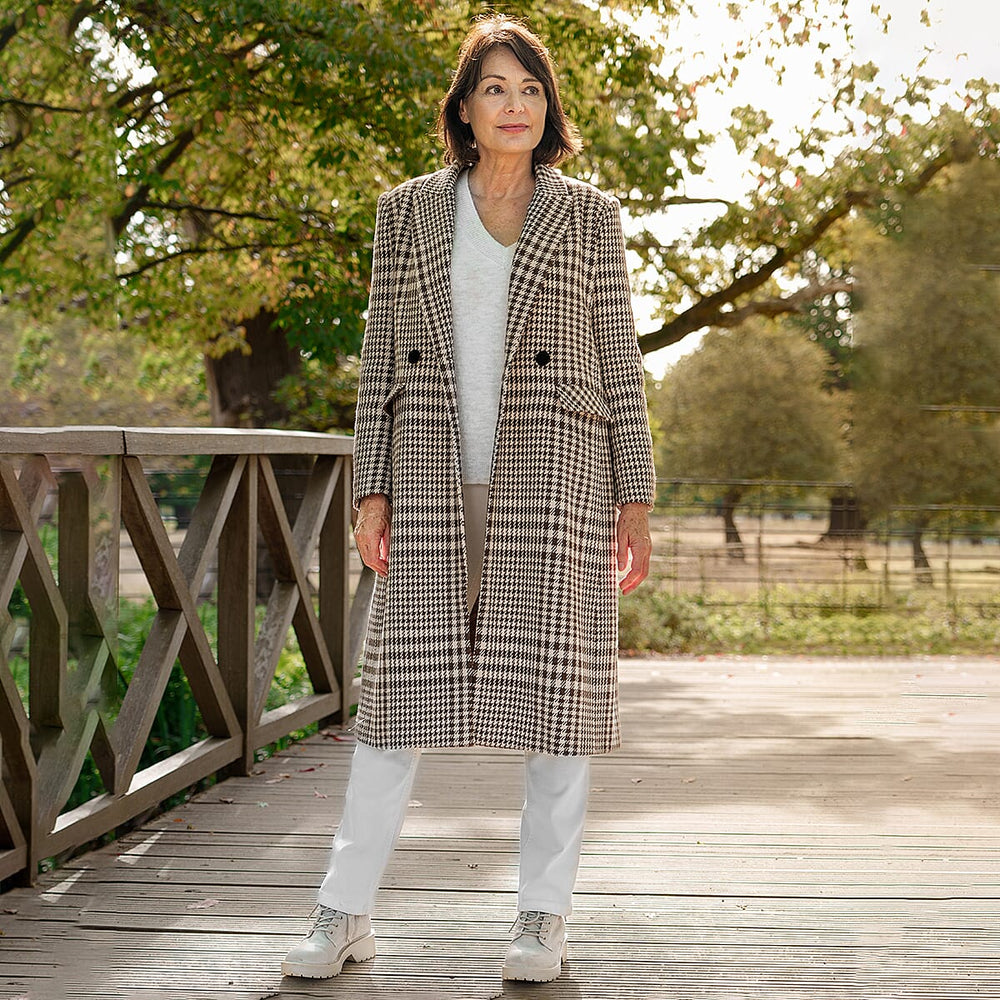 Houndstooth Pattern Longline Coat (Size 16, Length - 115.6cm) 20% Wool Blend - Khaki & Beige