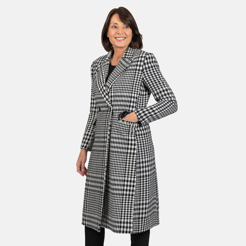Houndstooth Pattern Longline Coat (Size 8 to 10, Length - 113cm) 20% Wool Blend - Black & White