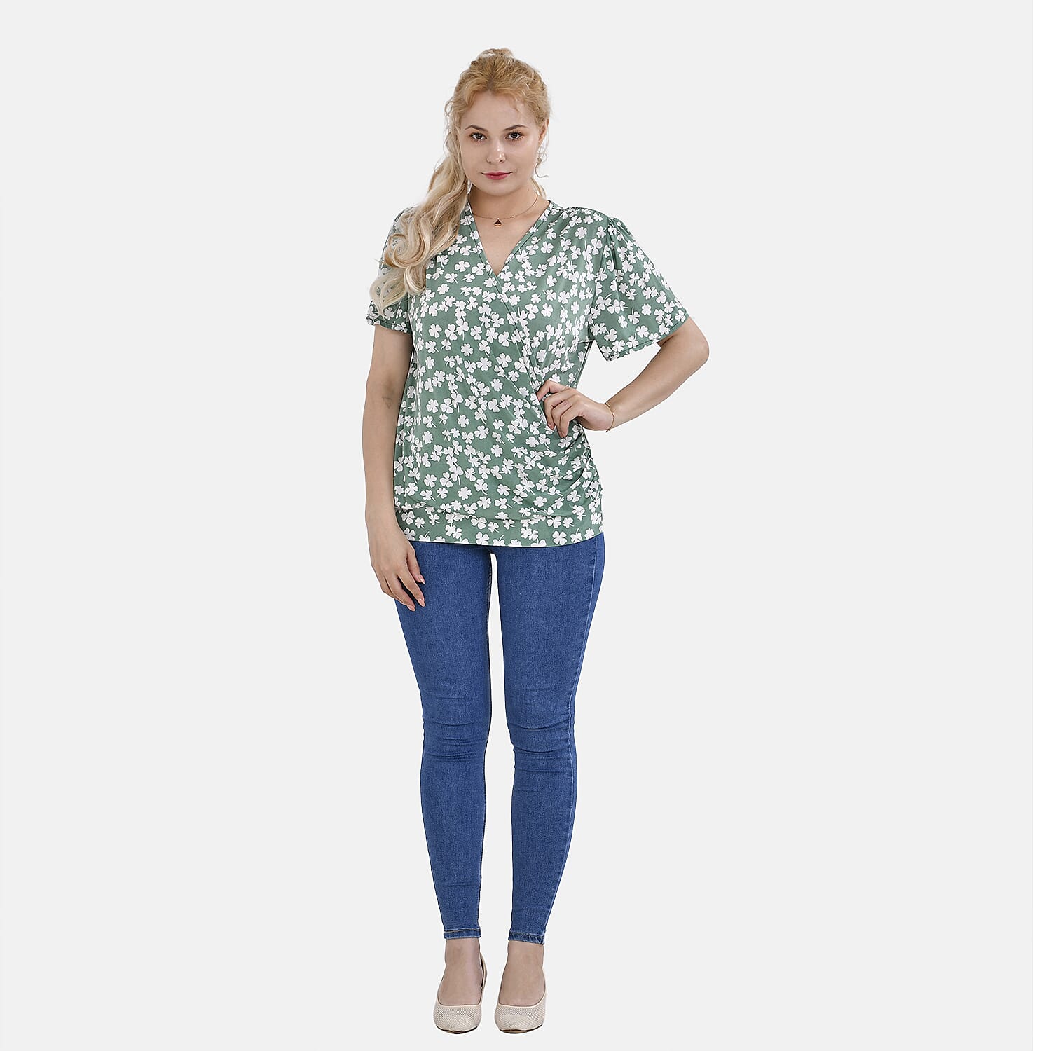 Tamsy V-Neck Clover Top (Curve Size 18 to 22) - Green