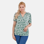 Tamsy V-Neck Clover Top (Curve Size 18 to 22) - Green