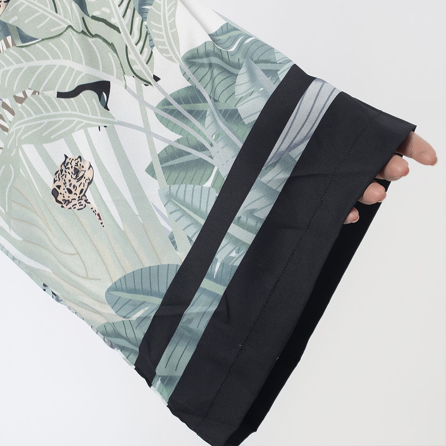 Tamsy Printed Kimono (Size XXL) - Green