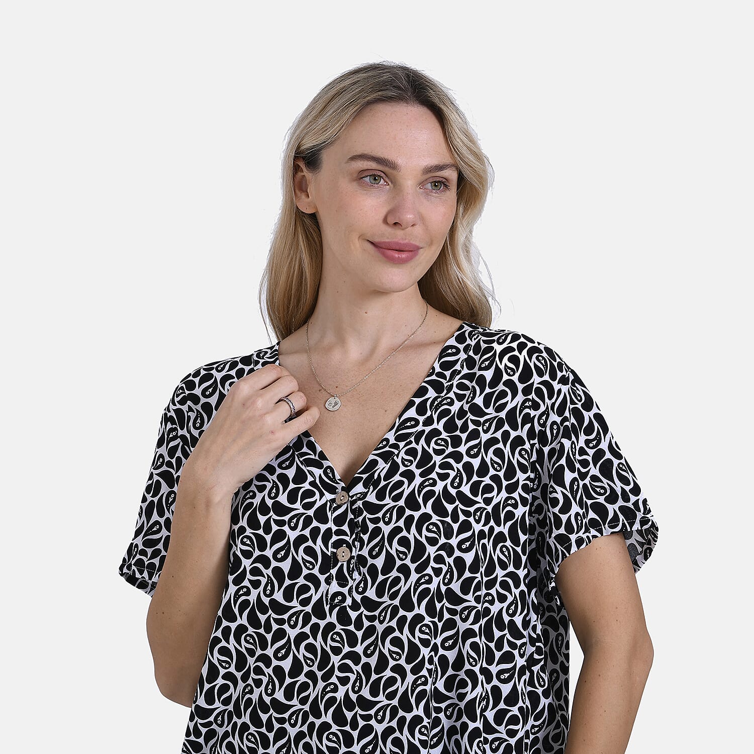 Tamsy Short Frill Sleeve V-Neck Relaxed fit Blouse (Size S-M) - White & Black