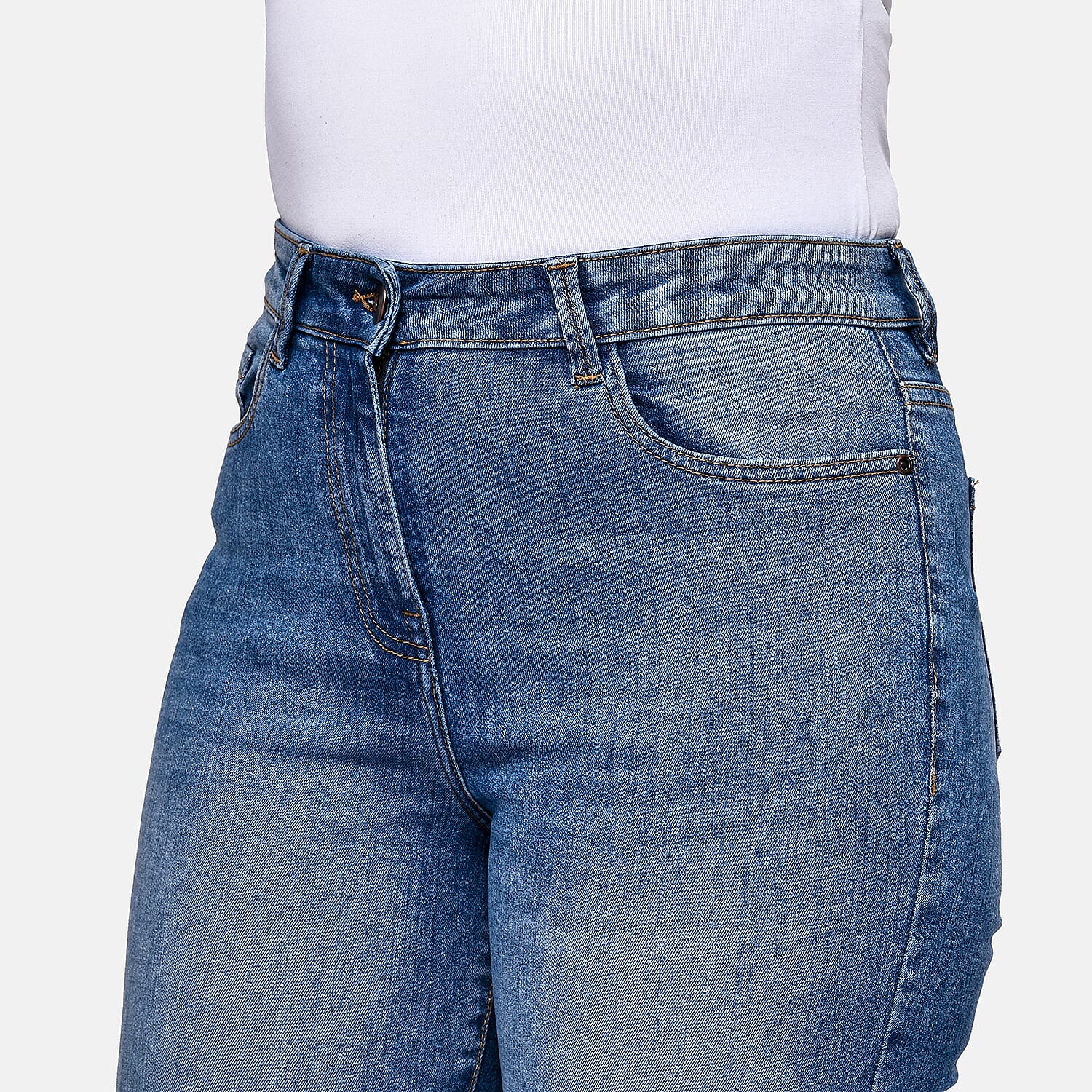 TAMSY - Angelina Relaxed Stretchable Jeans (Size 20) - Mid Blue