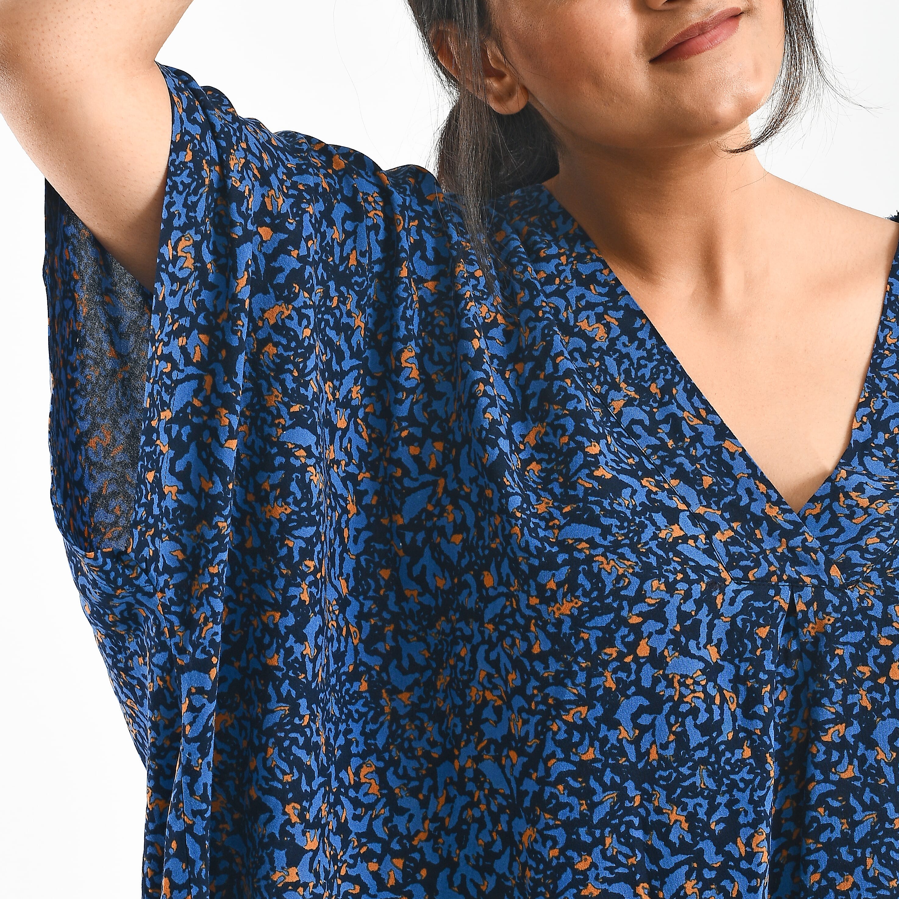 Tamsy V Neck 100% Viscose Kaftan Midi Dress (Curve Size 20-26) - Navy