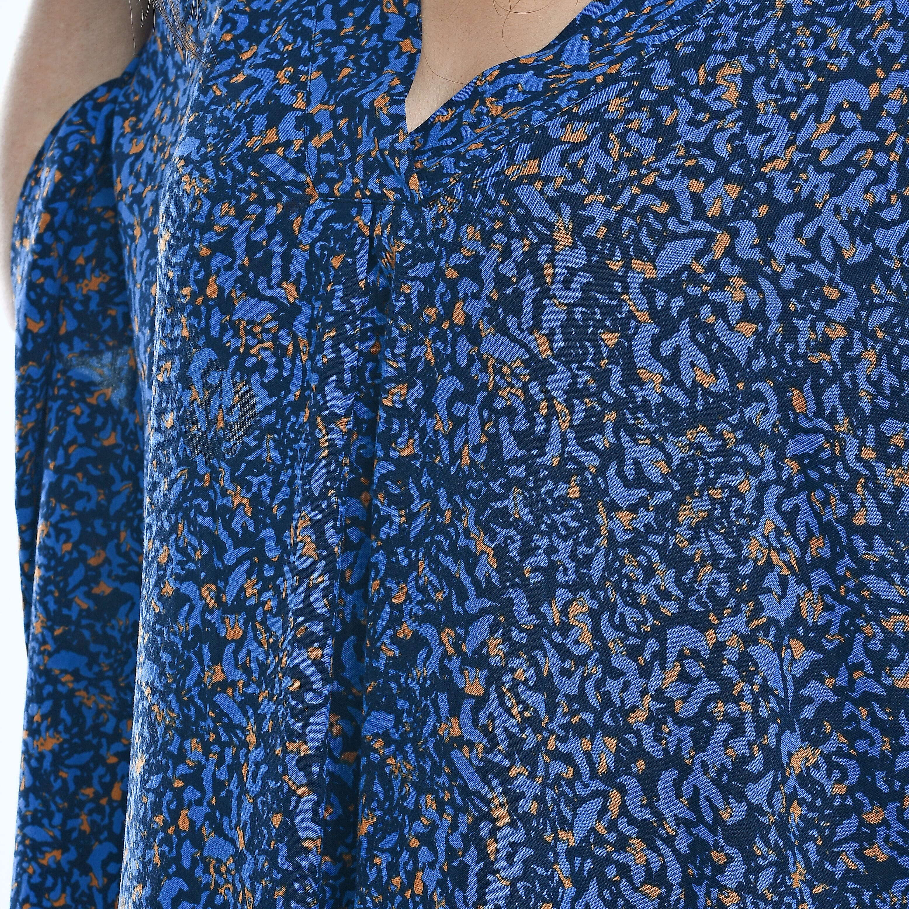 Tamsy V Neck 100% Viscose Kaftan Midi Dress (Curve Size 20-26) - Navy
