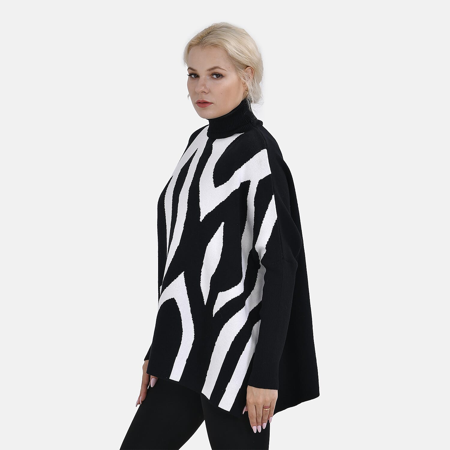 Tamsy Crew Neck Irregular Pattern Stripe Jumper (One Size Upto 18) - Black 50% Viscose