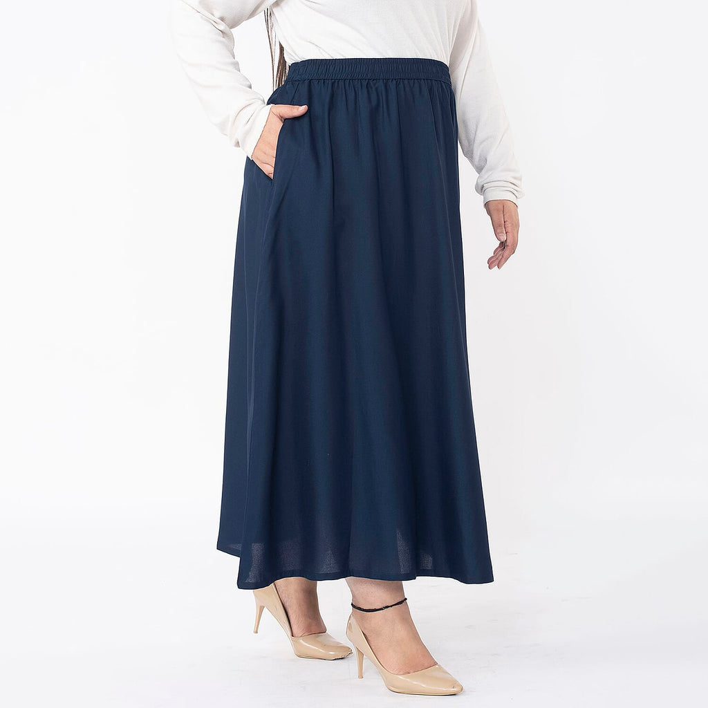 TAMSY 100% Viscose Skirt With Elastic on Waist (Size M) - Navy