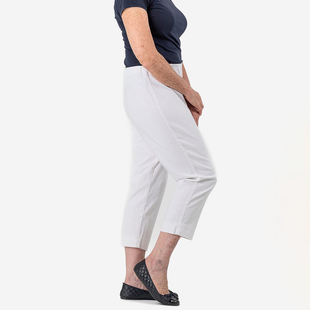 Tamsy White Stretch Twill Capri Jeans for Women - Cropped Fit (Size 18) - White