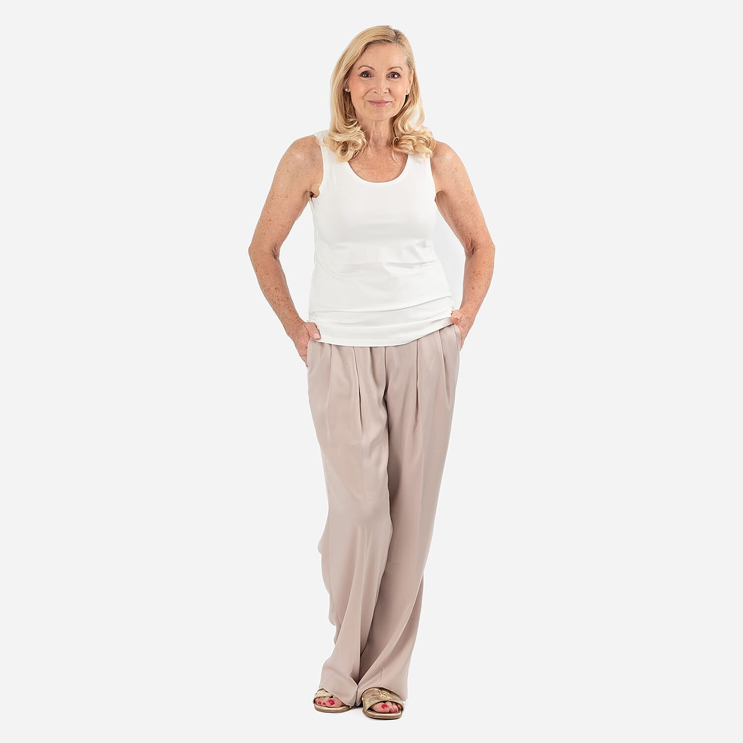 Tamsy Womens Regular Fit Sleeveless Tank Top (Size S) - White