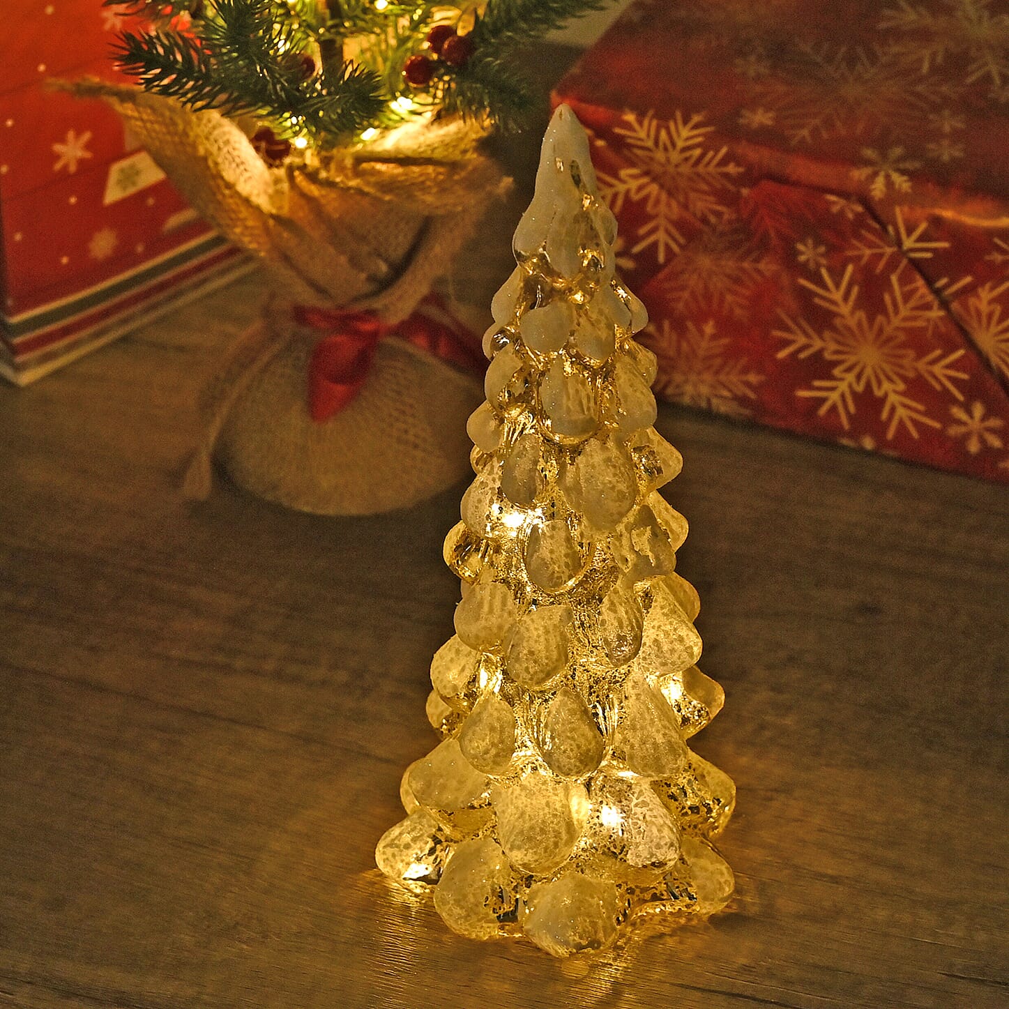 Tapered Glass Christmas Tree with Electroplating Thread - Built in 10L Copper Wire (CR2032x2 Battery Included) - Gold - White
