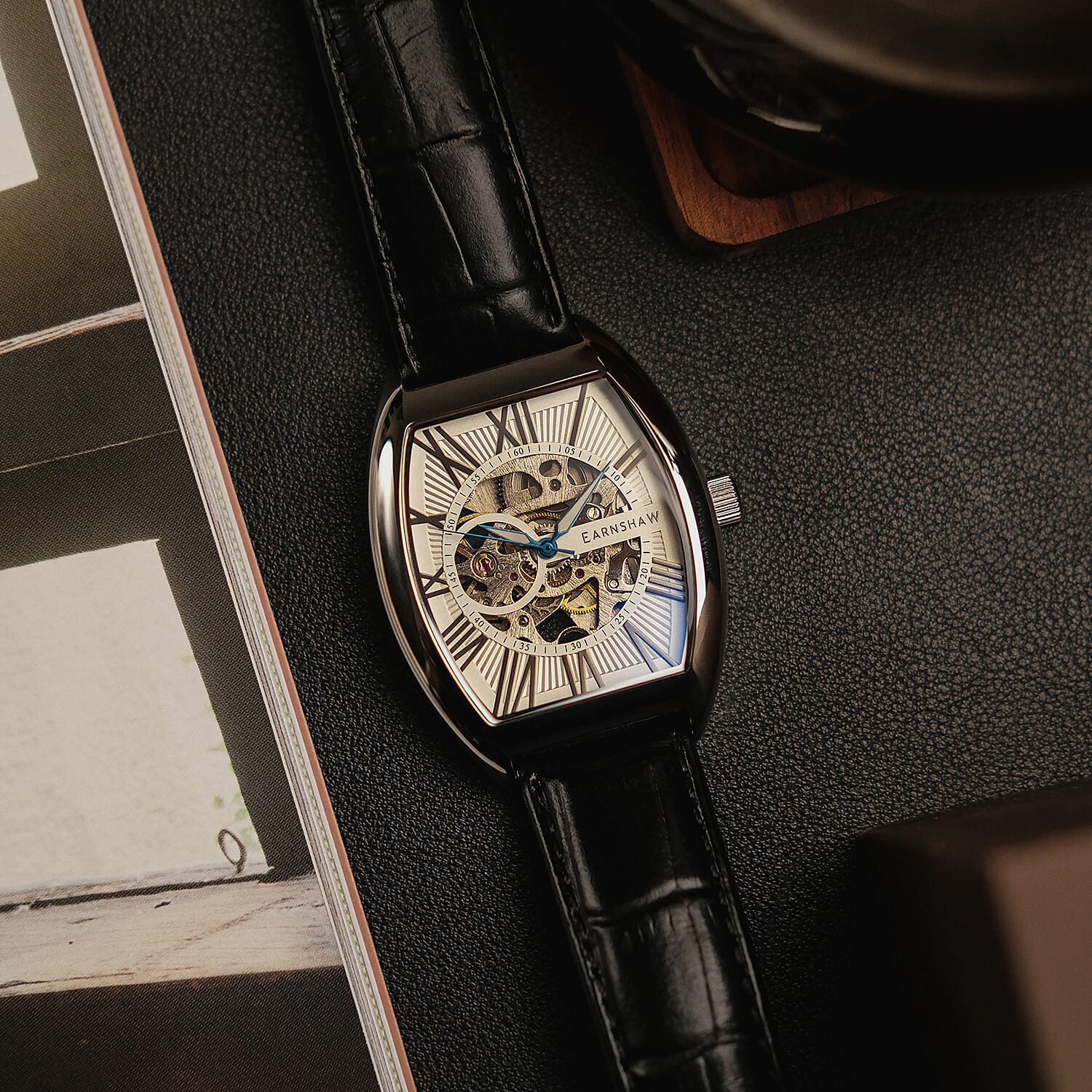 Thomas Earnshaw Automatic Movt. Silver White Dial 5ATM Water Resistance Mens Watch with Genuine Leather Strap