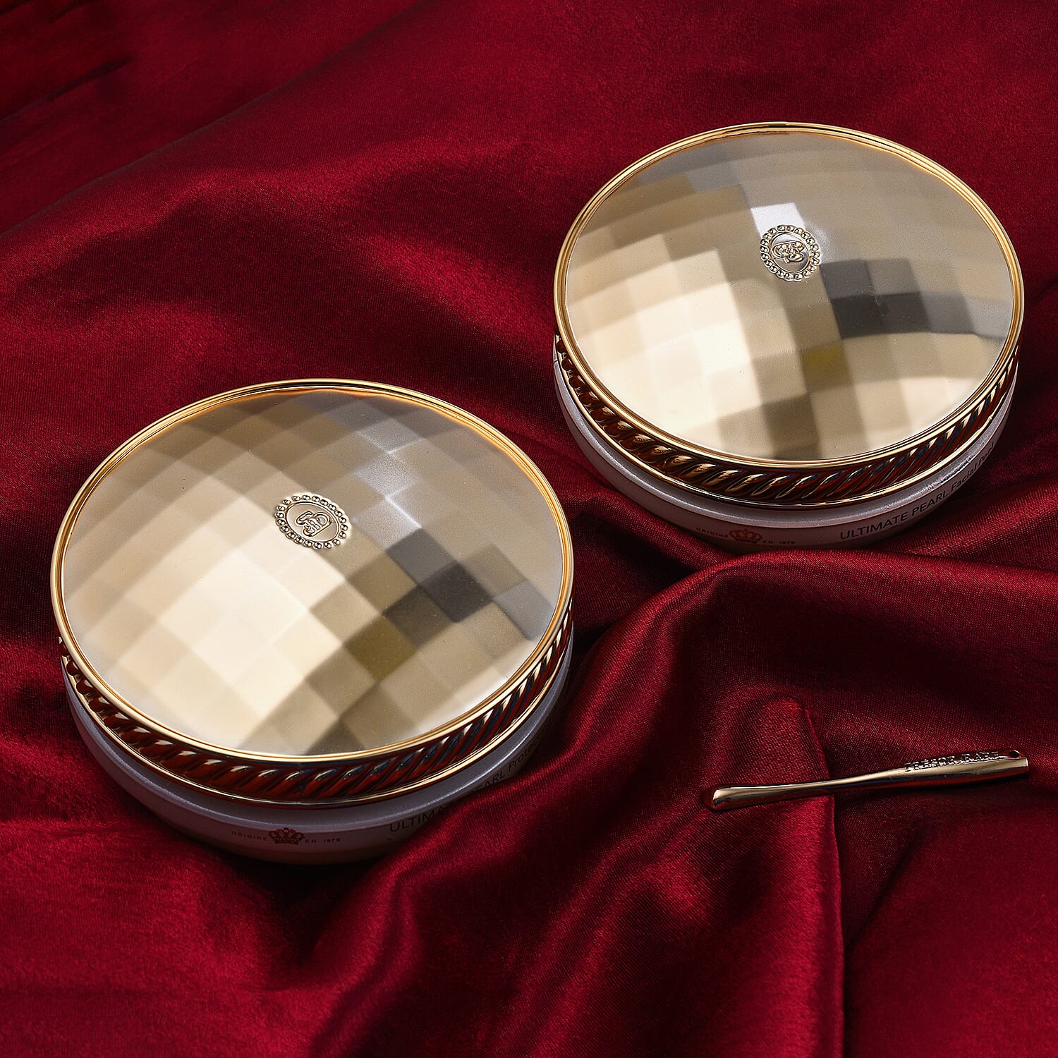 CLEARANCE PRICE - Tresor Rare Duo- Ultimate Pearl Facial Peel 60ml - Ultimate Pearl Protecting and Defending Cream 60ml