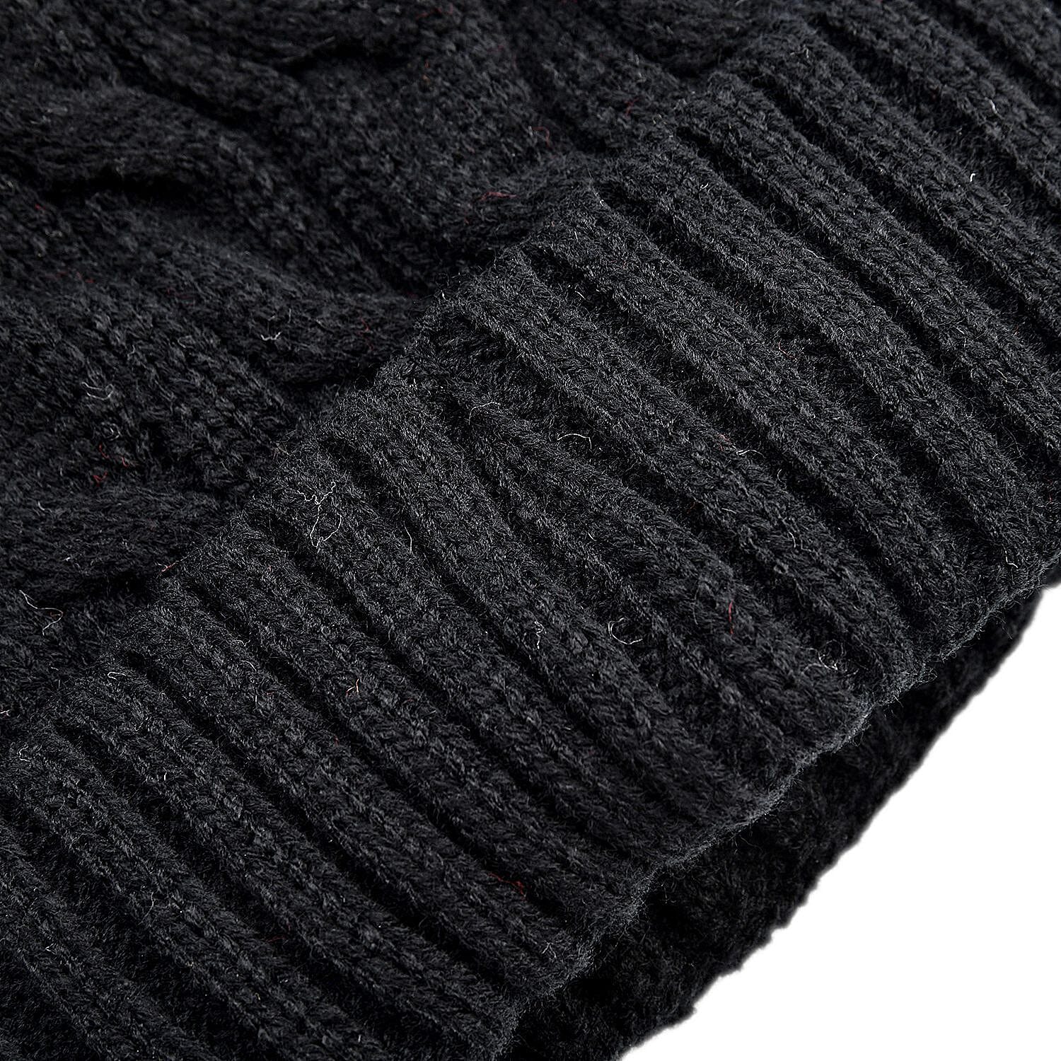 USB Rechargeable Waterproof LED Lighted Bobble Hat with Sherpa Lining - Black