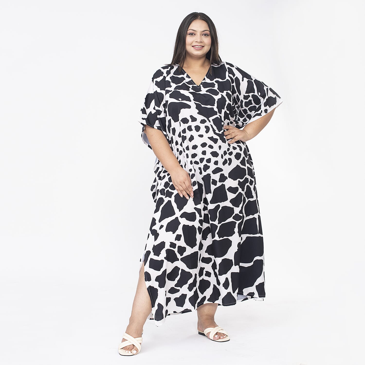 TAMSY Animal Printed Long Kaftan (One Size Curve, 20-26) - Beige and Black
