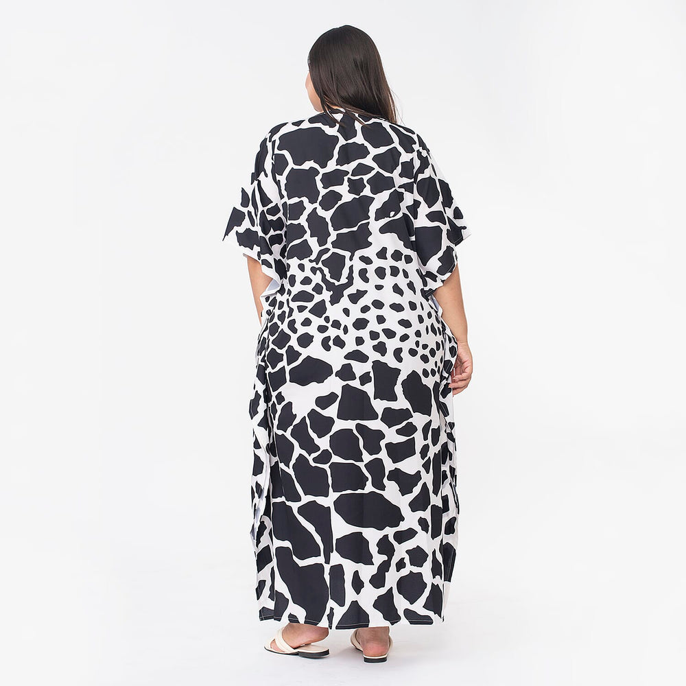 TAMSY Animal Printed Long Kaftan (One Size Curve, 20-26) - Beige and Black