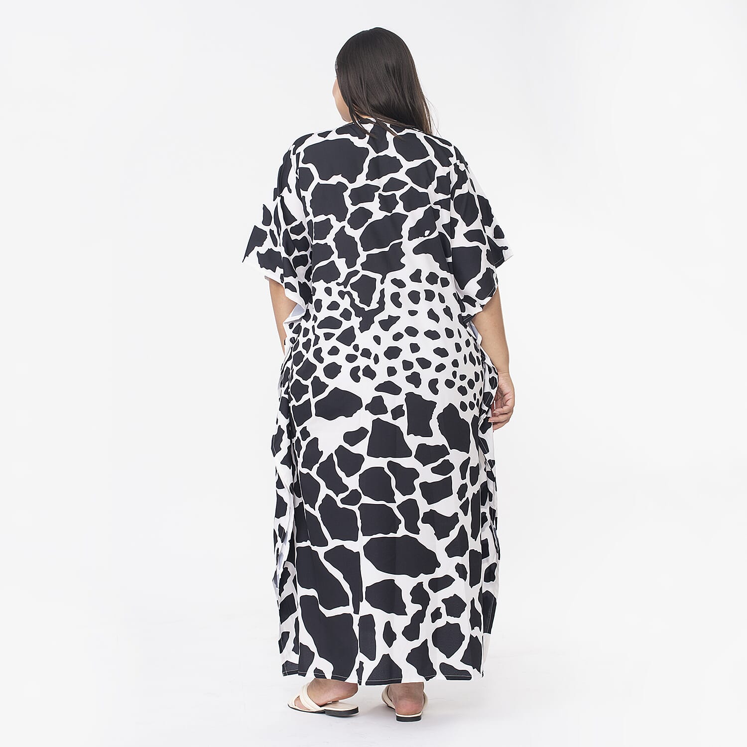 TAMSY Animal Printed Long Kaftan (One Size Curve, 20-26) - Beige and Black