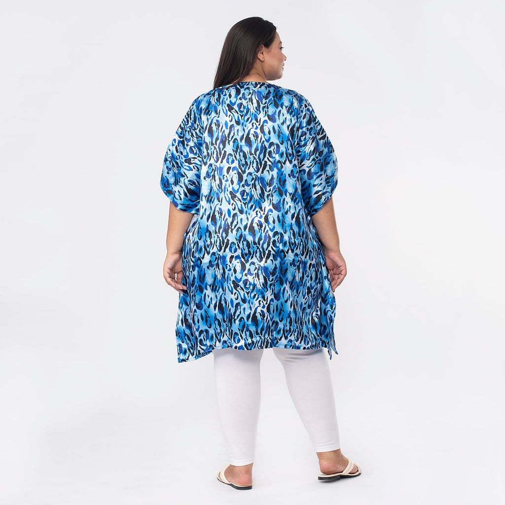 TAMSY Exclusive Blue Leopard Short Kaftan (One Size Curve,20-26) - Blue