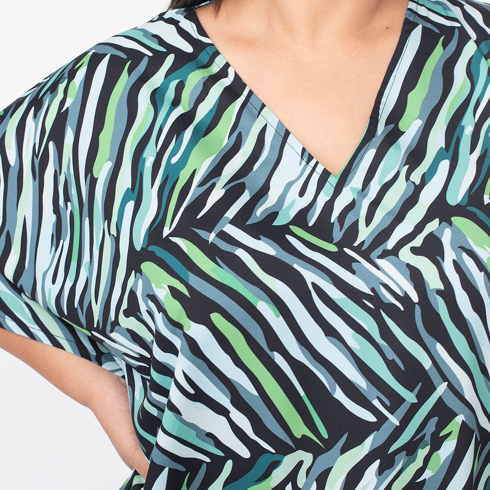 Tamsy 100% Viscose Midi Umbrella Dress with Pockets (Curve Size) - Green & Black