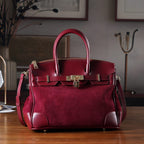 "Color-Burgundy Size-Profile- Genuine leather Crossbody bag with gift box Wall (exterior)-Genuine leather Lining (Interior)-PVC Pockets (exterior)-Zipped-1 Pockets (interior)-  Zipped-1,slip-1; Measur