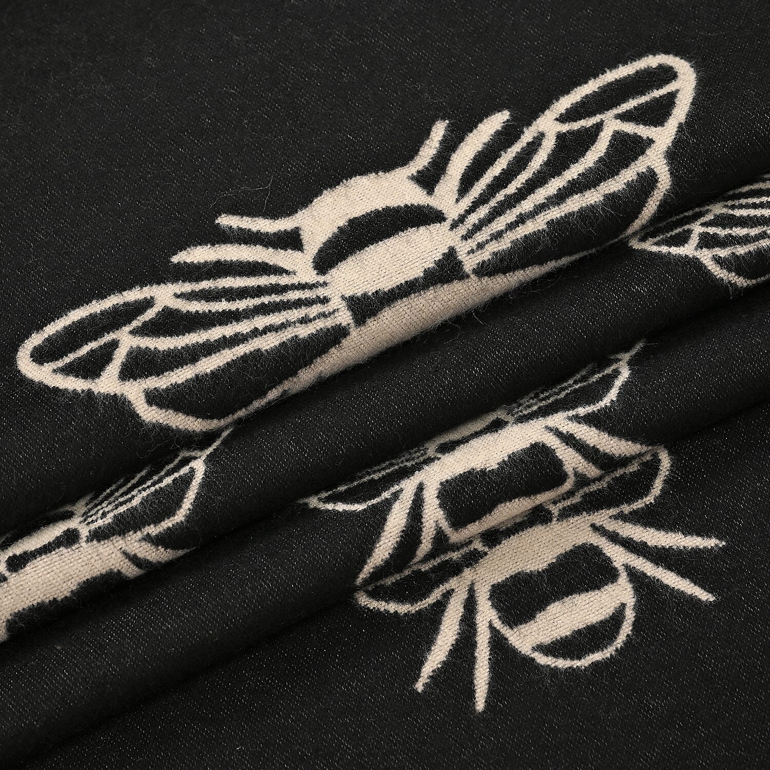Closeout Deal Honeybee Pattern Super Soft Shawl (One Size, 180x67 cm) - Black