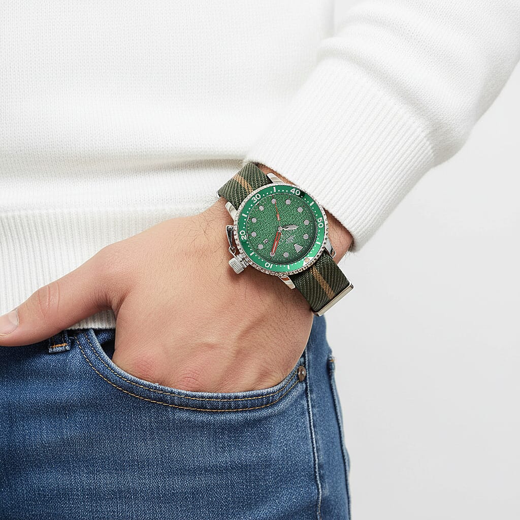 COLLECTORS EDITION -  -MAJESTY FIELDMASTER Quartz PC32 3ATM WR Green Hydraulic Dial - Silver Case Mens Watch with Green Nylon Strap