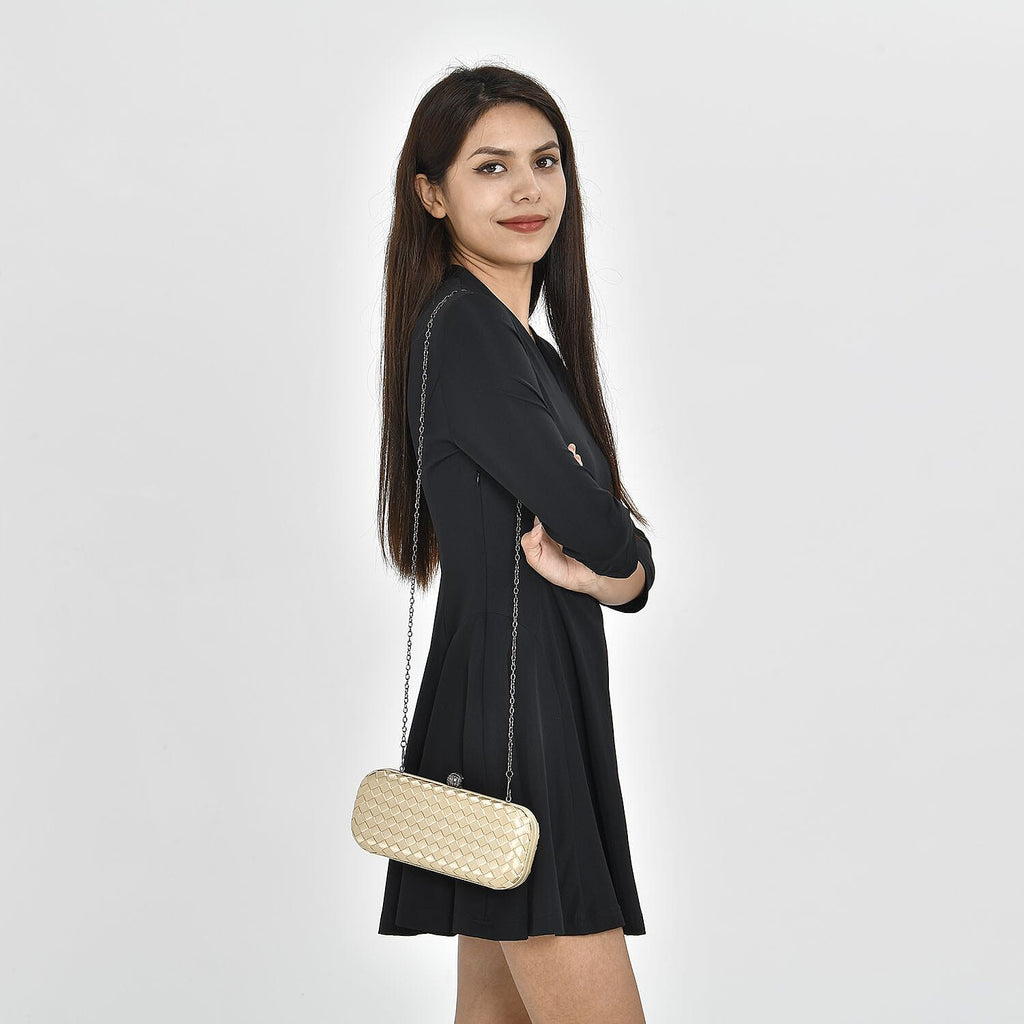 Weave Pattern Clutch Bag with Shoulder Metal Chain - Gold