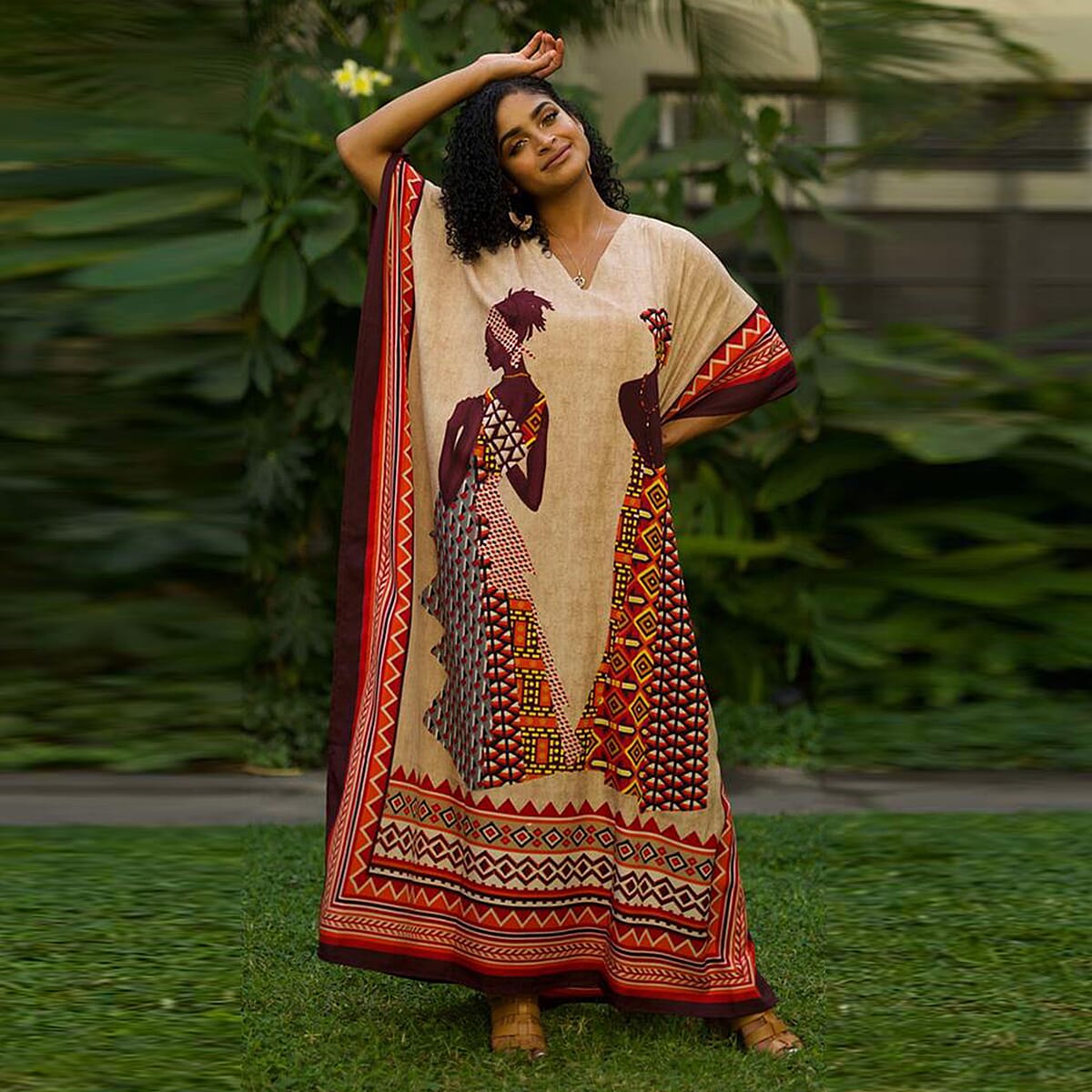 Winlar Afrocentric Figure Print Long V-Neck Red and Beige Kaftan (One Size)